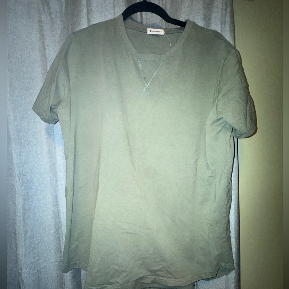 Men's Short Sleeve Crewneck T-Shirt in Sage Green